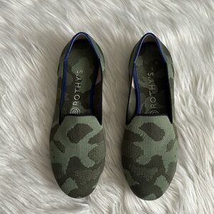 Rothy's Olive Green Camo Round Toe Loafers Size 8